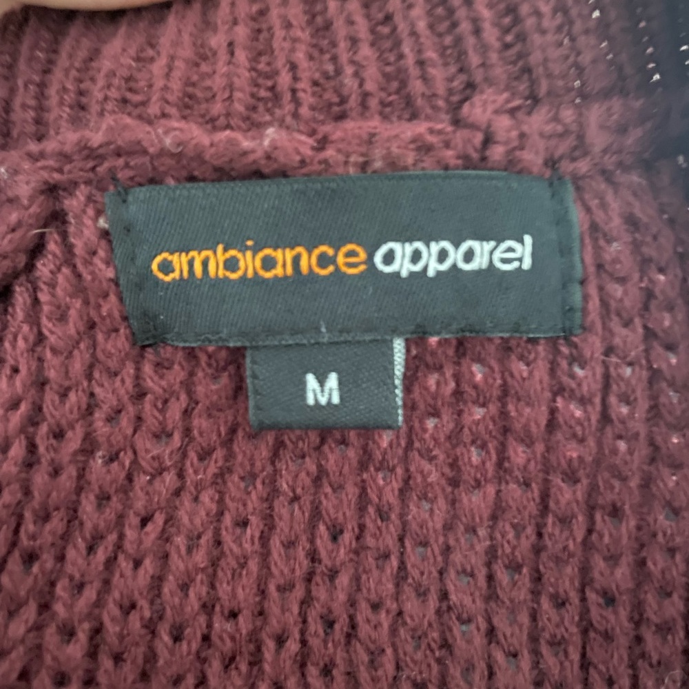 Maroon Sweater - Picture 4 of 4